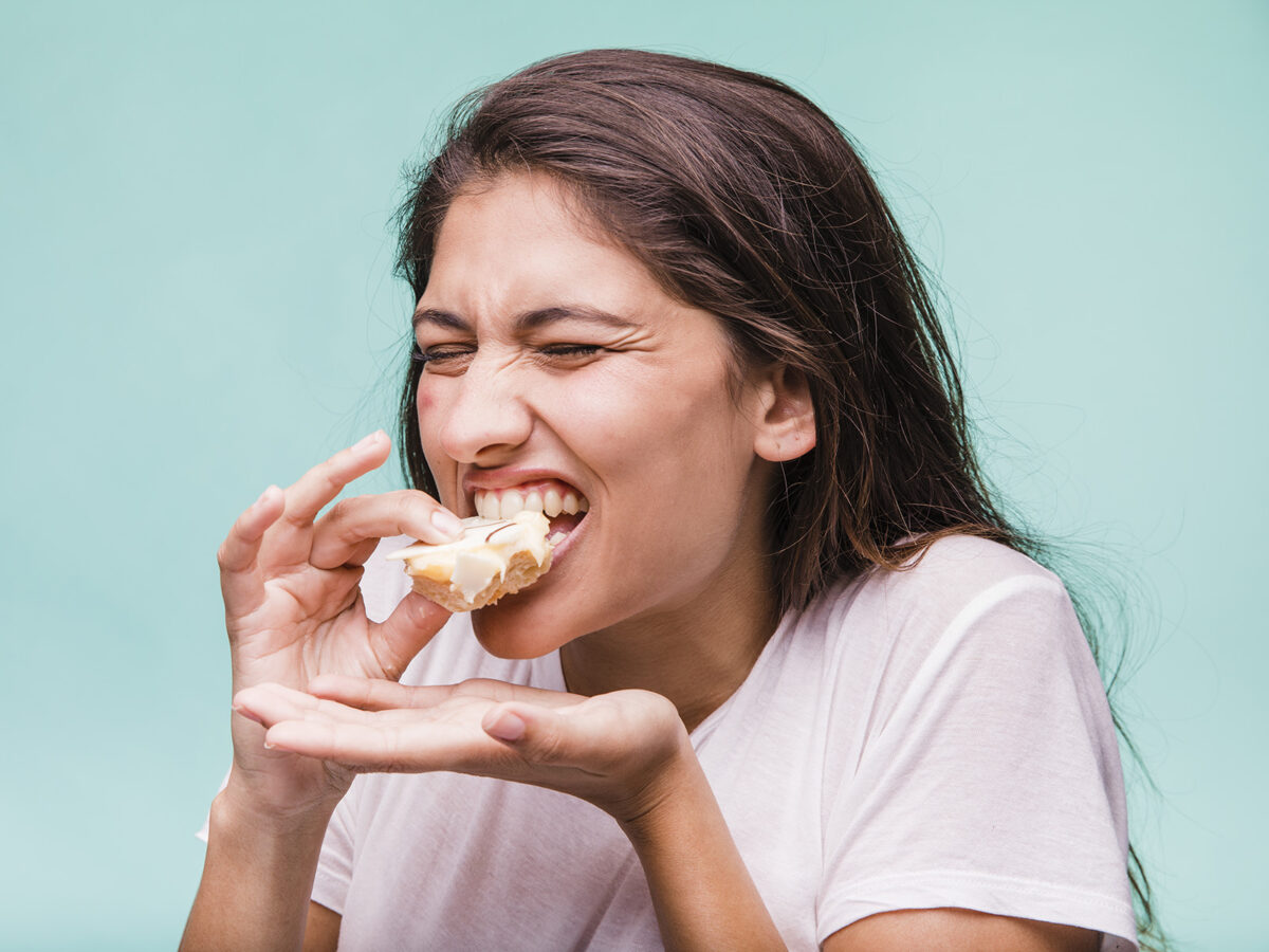 What Foods Can't You Eat With Veneers?