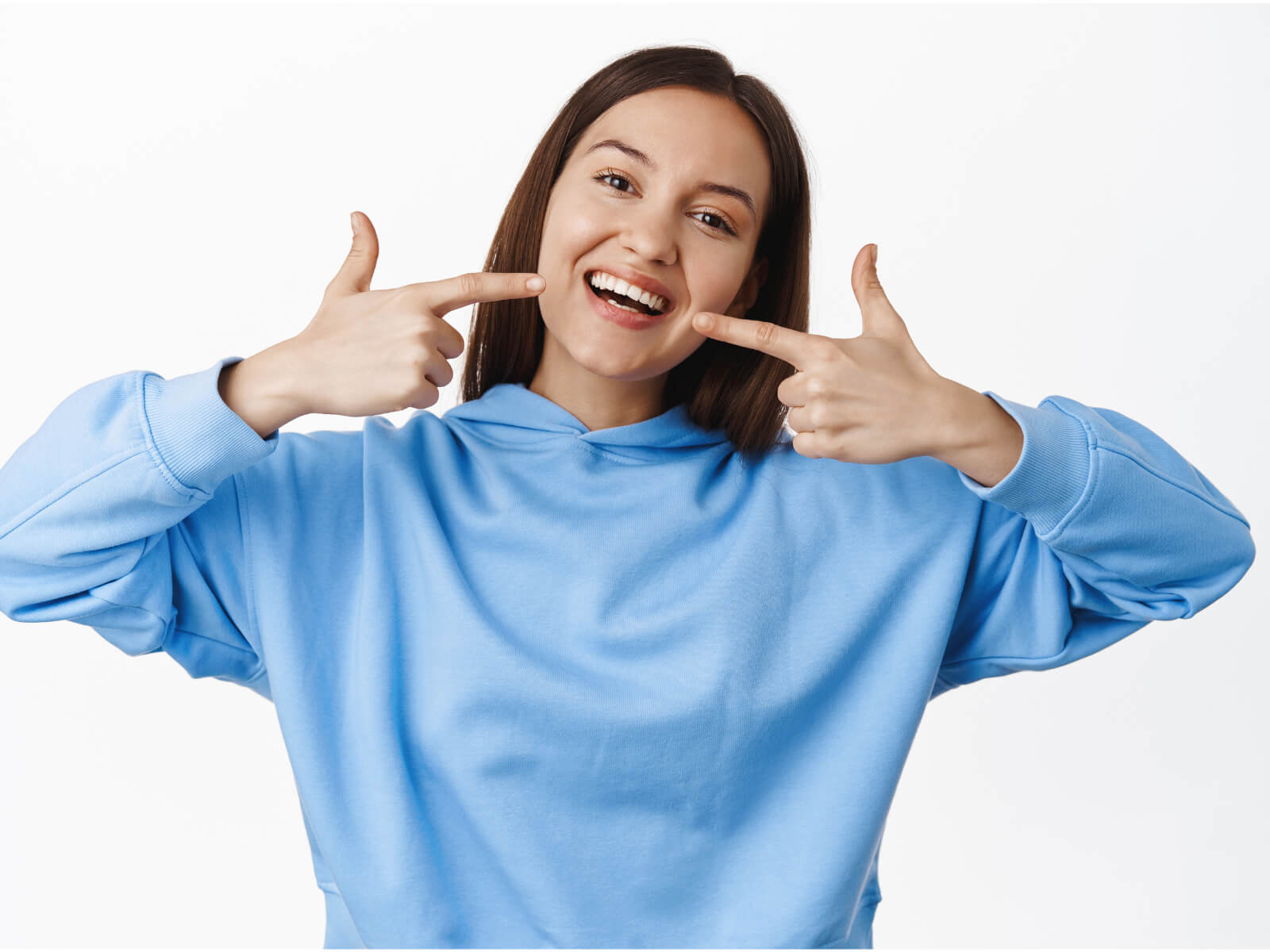 5 Natural Teeth Whitening Remedies That Actually Work